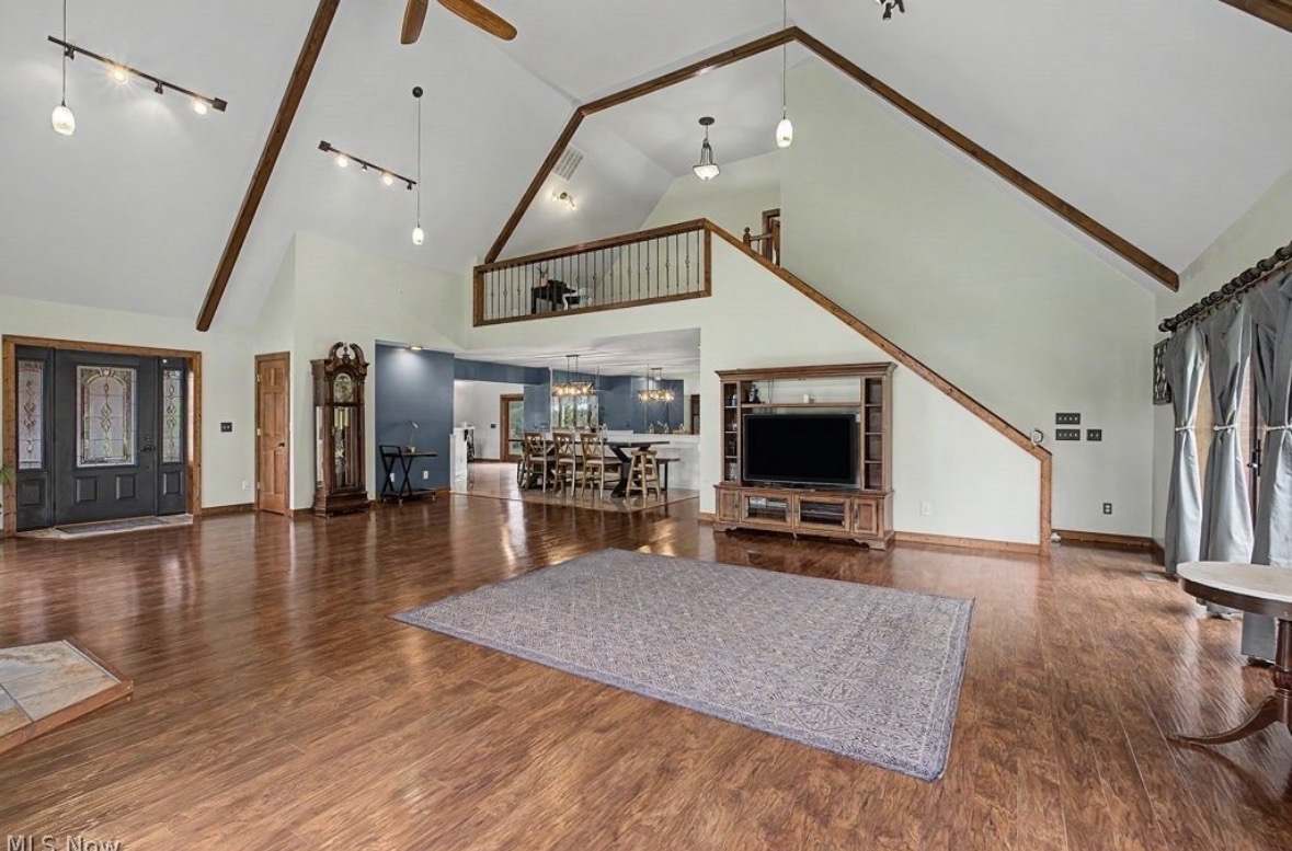 Grandkey apartment