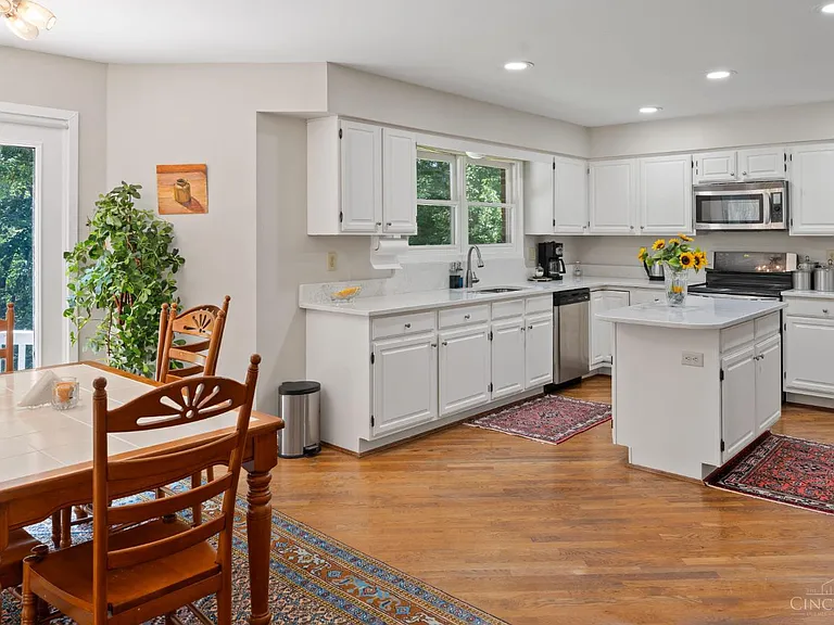 Grandkey Apartment