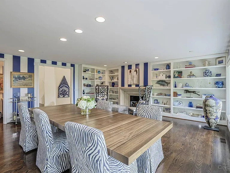 Grandkey Apartment