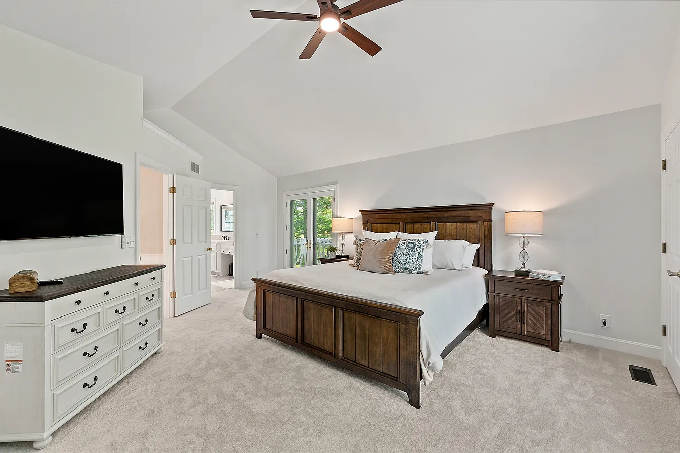 Grandkey Apartment