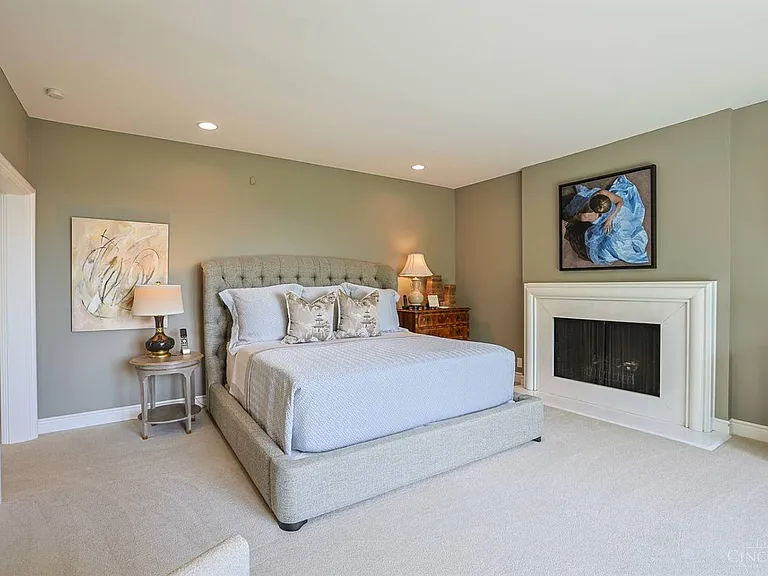 Grandkey Apartment