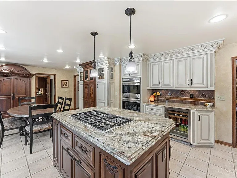 Grandkey Apartment