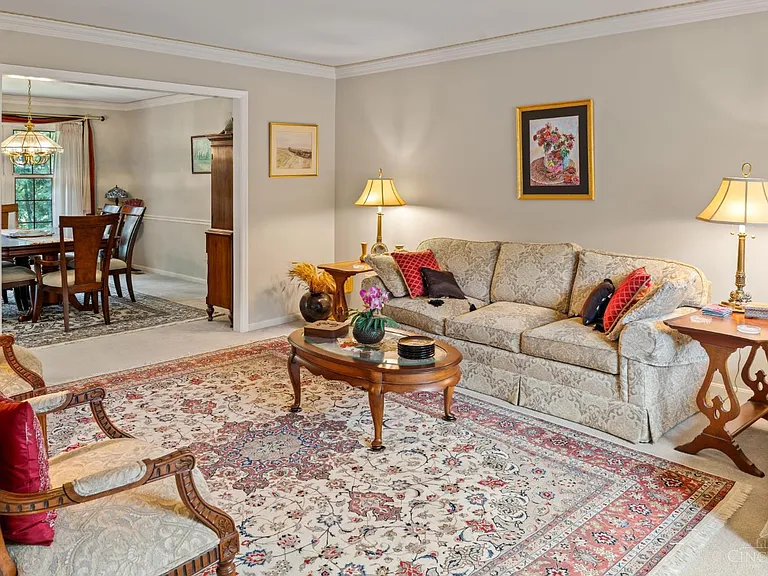 Grandkey Apartment