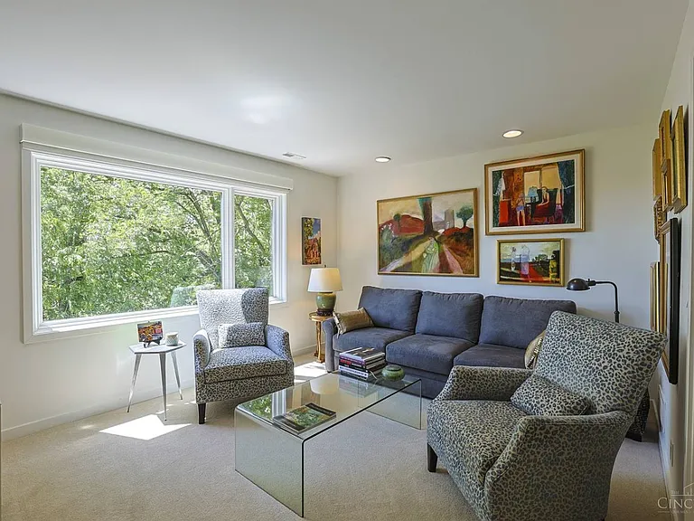 Grandkey Apartment