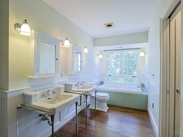 Grandkey Apartment